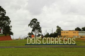 Dois Córregos.jpg