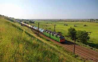 Электровоз ВЛ80Т-1341 с поездом