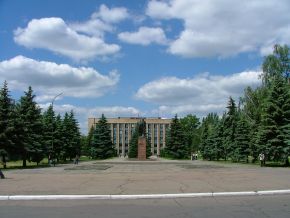 Здание правительства города Красный луч