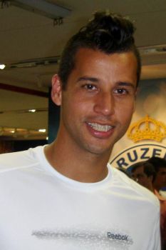Fábio Deivson Lopes Maciel of Cruzeiro EC (cropped).jpg