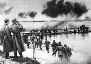Forcing of the Dnieper River in 1943.jpg