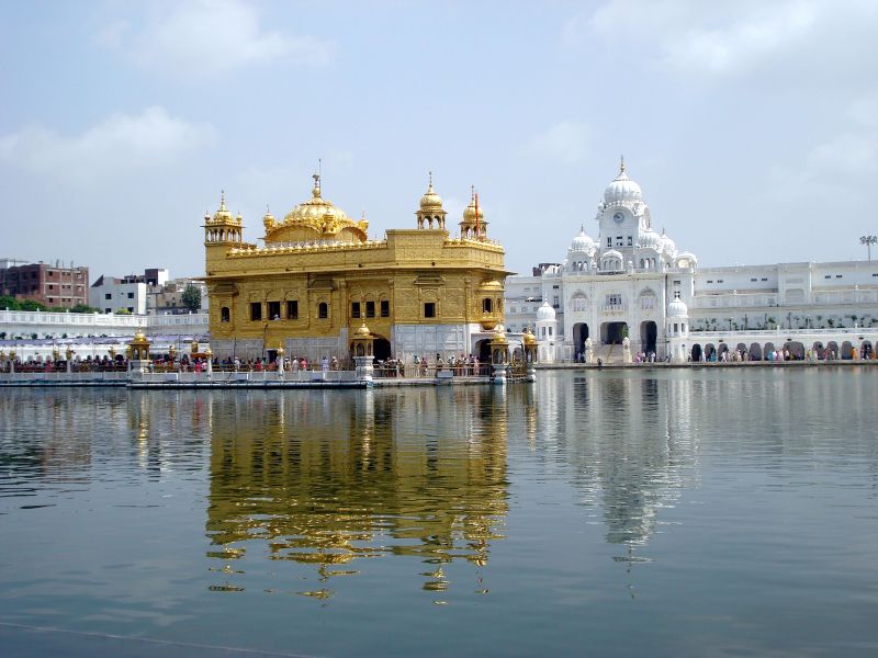 Файл:Goldentemplee.jpg