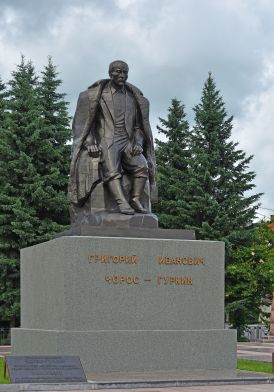 Gorno-Altaysk Choros-GurkinMonument 014 4605.jpg