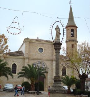 Iglesia de San Juan, en Arjona (Jaén, España).jpg