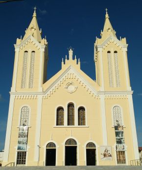 Igreja Matriz de Nossa Senhora dos Remédios, Sousa (PB).jpg