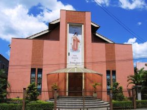 Igreja matriz de Embu-Guaçu.jpg