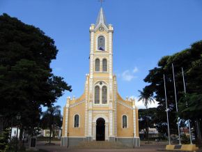 Igreja matriz de Joanópolis.jpg