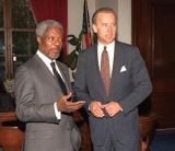 Байден с генеральным секретарем ООН Кофи Аннаном, 1997г.