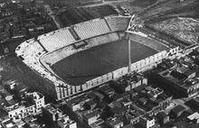 Стадион «Бомбонера» в Буэнос-Айресе на окончательном этапе строительства (1940 год)
