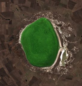 Lake Ebeyty 2022-04-24 Sentinel-2 L2A True color.jpg