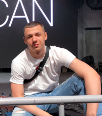 Macan перед выступлением на концерте в Казань, 4 июня 2021 года