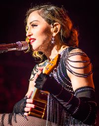 Madonna Rebel Heart Tour.jpg