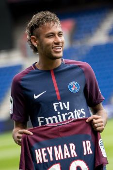 Neymar PSG.jpg