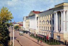Главный корпус Орловского государственного университета (фотография 1966 года — главный корпус ОГПИ)