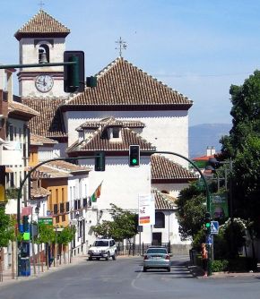 Parroquia de la Asunción, en La Zubia (Granada, España).jpg