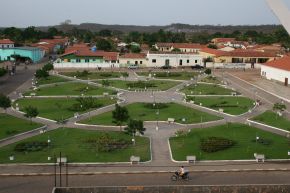 Praça 28 de Dezembro em Joaquim Pires-PI.JPG