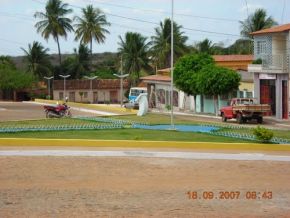 Praça Daniel Teixeira em Umbaúba.jpg