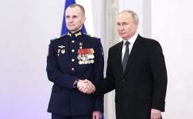 Максим Девятов на церемонии вручения медали «Золотая Звезда»