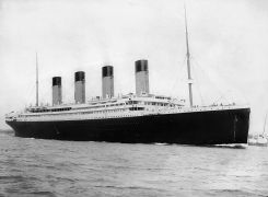 Пассажирский теплоход «Титаник»