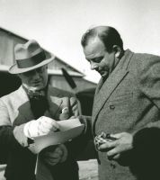 Saint-Exupéry and Marcel Peyrouton . Tunis 1935.jpg