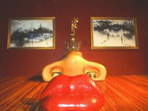 Лицо Мэй Уэст, сюрреалистическая комната, 1934—1935