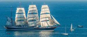 Sedov (ship, 1921), Sète, Hérault 07 crop.jpg