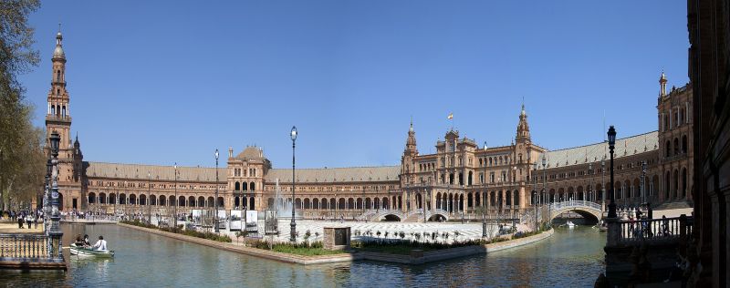 Файл:Sevilla Plaza de España 19-03-2011 13-36-19.jpg