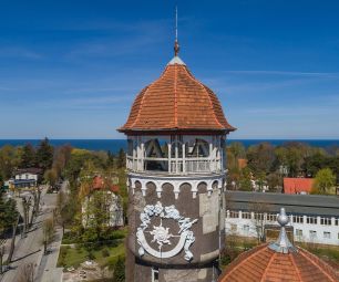 Башня водолечебницы — главный символ города Светлогорска