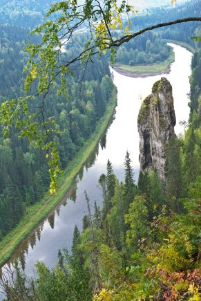 Столбы на реке Усьве. Предгорья Уральского хребта, Пермский край