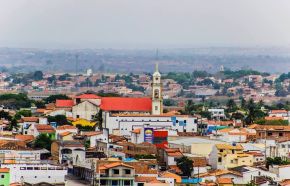 Vista panorãmica de uma parte do centro da cidade.jpg