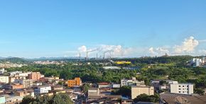 Vista parcial de Ipatinga MG a partir do B. Jardim Panorama.JPG