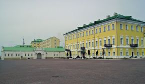 Vyksa. Metallurgists Square.jpg