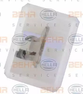 Фото 8FK351002421 Компрессор BEHR HELLA SERVICE {forloop.counter}}