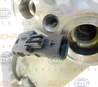 Фото 8FK351002781 Компрессор BEHR HELLA SERVICE {forloop.counter}}