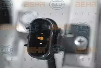 Фото 8FK351106301 Компрессор BEHR HELLA SERVICE {forloop.counter}}