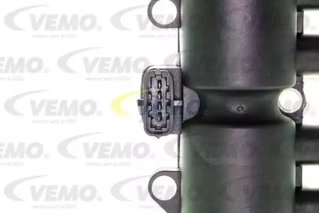 Фото V40700039 Катушка зажигания VEMO {forloop.counter}}