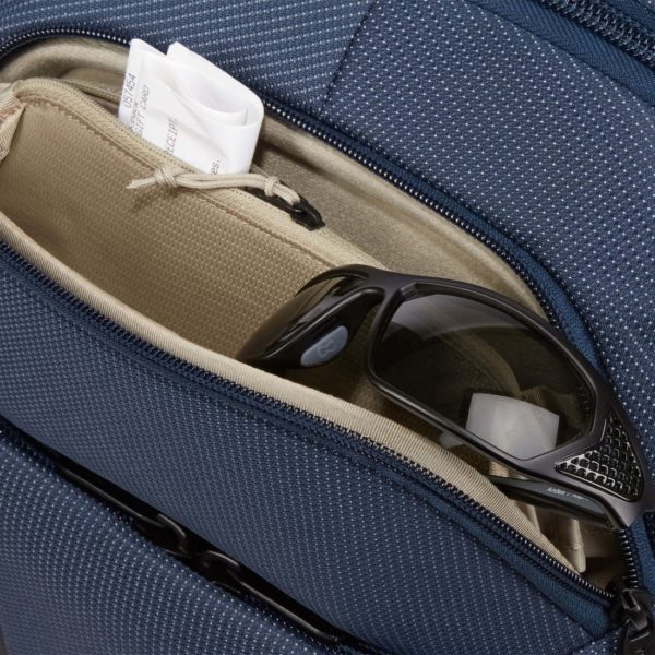thule-crossover-2-backpack-30l-_-3203836-3-1100x1100