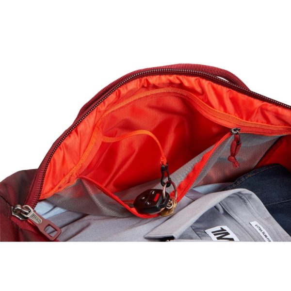 thule-subterra-duffel-45l-_-3203518-7-1100x1100pp