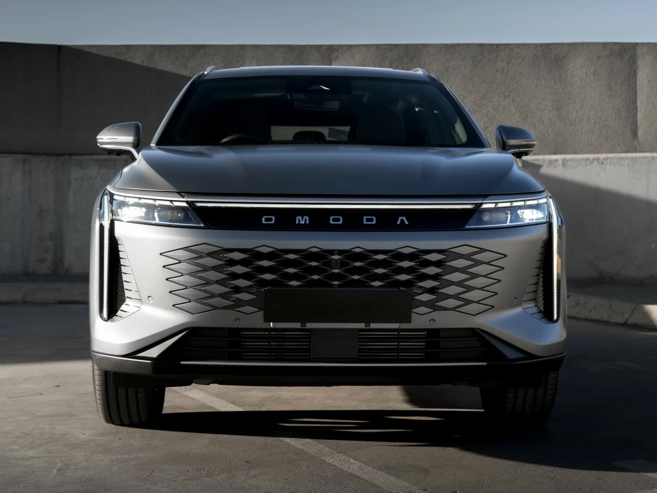 Omoda C9 — флагман линейки, 261 л.с., от 3 590 000 ₽