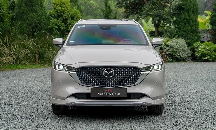 Mazda CX-8, 2026