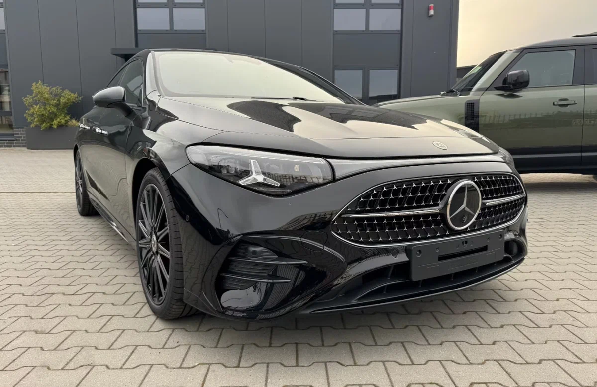 Салон Mercedes-Benz CLA