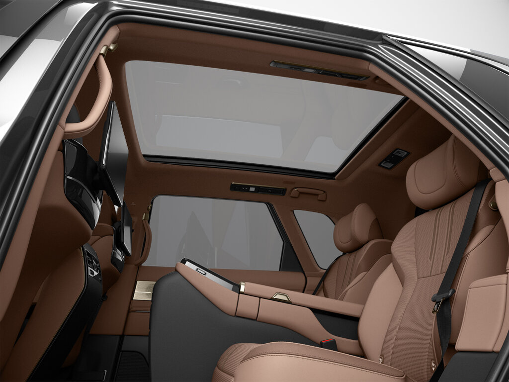Задний диван Century SUV: капитанские кресла, панорамная крыша, кожа и дерево — уровень отделки, как у седана для VIP-персон