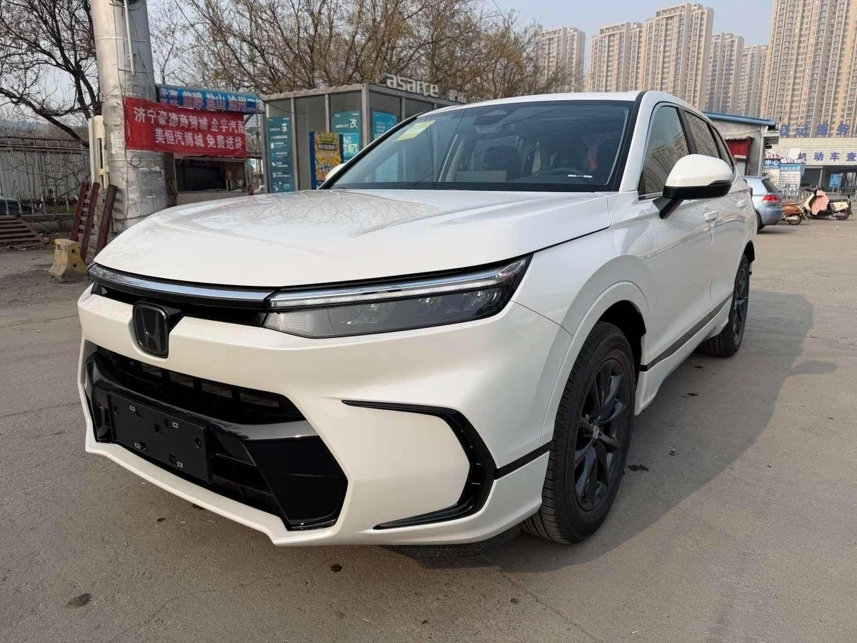 Задняя часть Honda Breeze