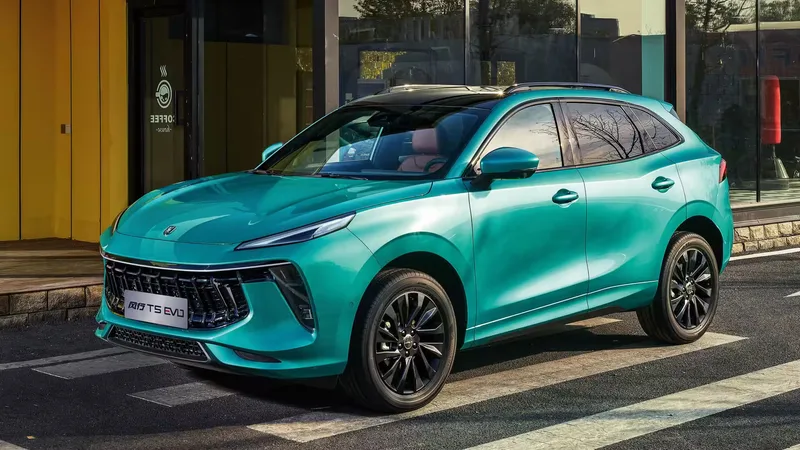 Dongfeng Forthing T5, 2026