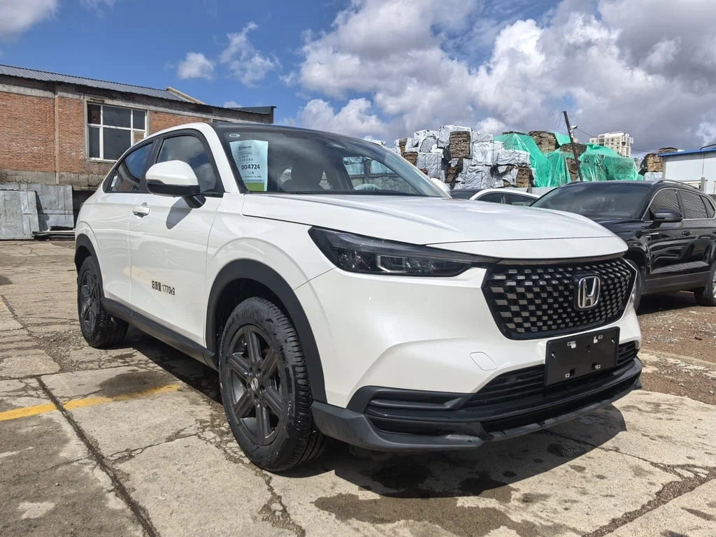 Honda XR-V 2026 в нашем каталоге — 1.5 i-VTEC, 122 л.с., вариатор, 2 290 000 ₽ под ключ