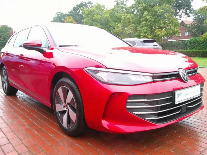 Volkswagen Passat, 2025