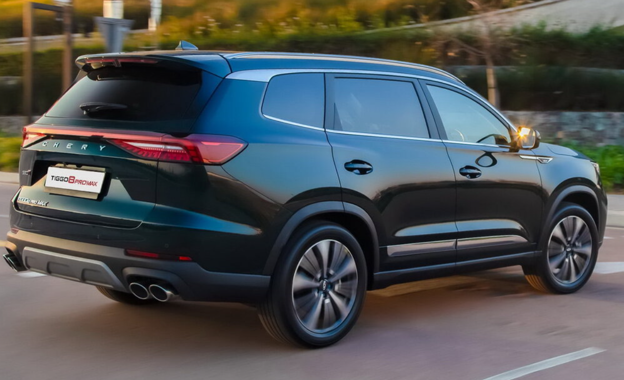 Chery Tiggo 8, мотор 2.0 TGDI на 254 л.с.