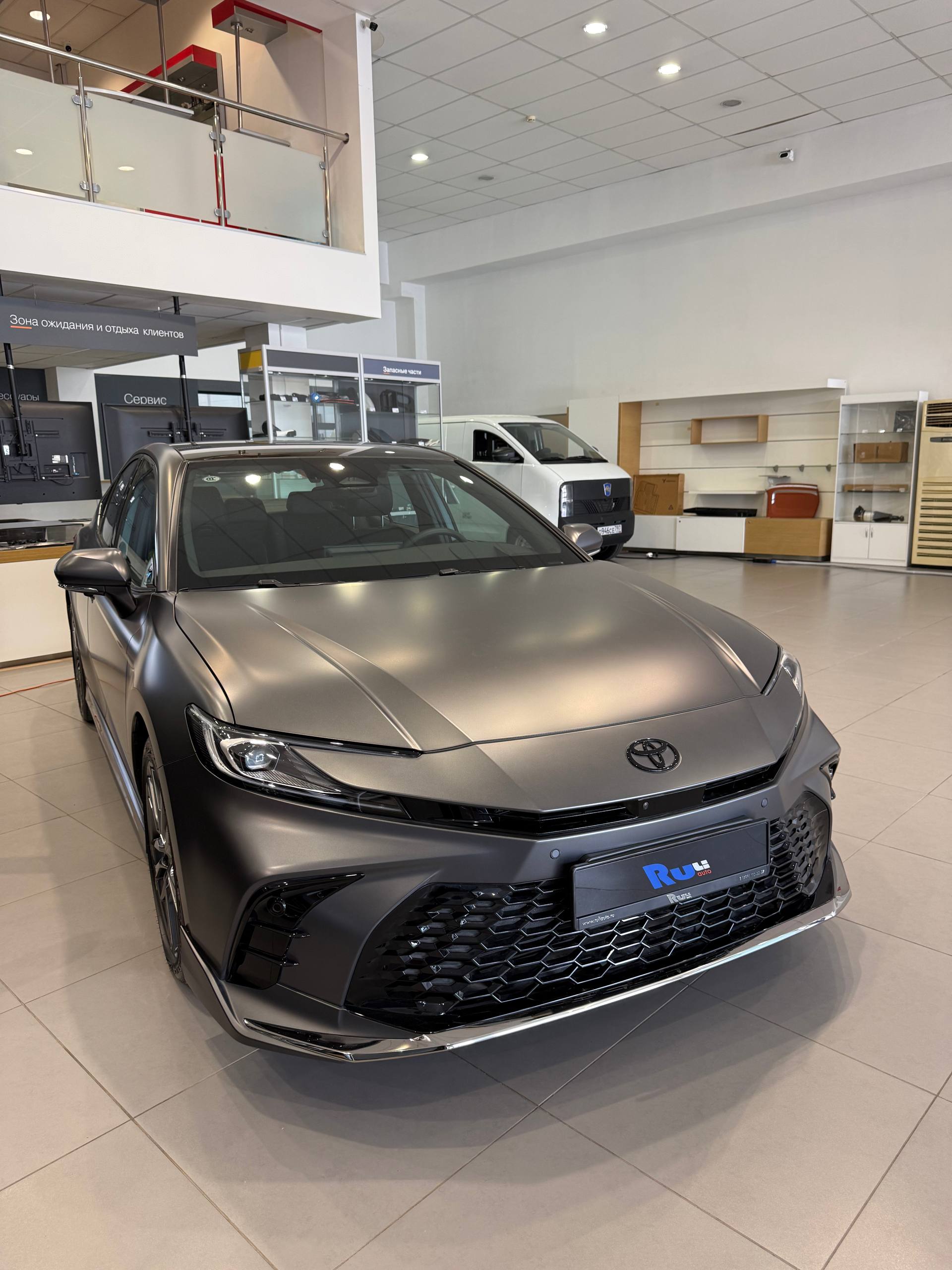 Toyota Camry 231 л.с. — самая мощная версия в каталоге, 4 550 000 ₽