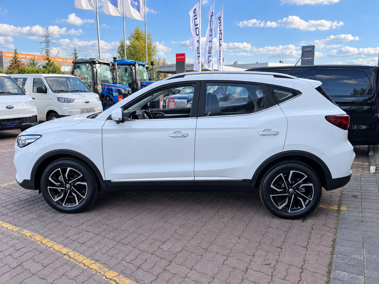 MG ZS — вид сзади