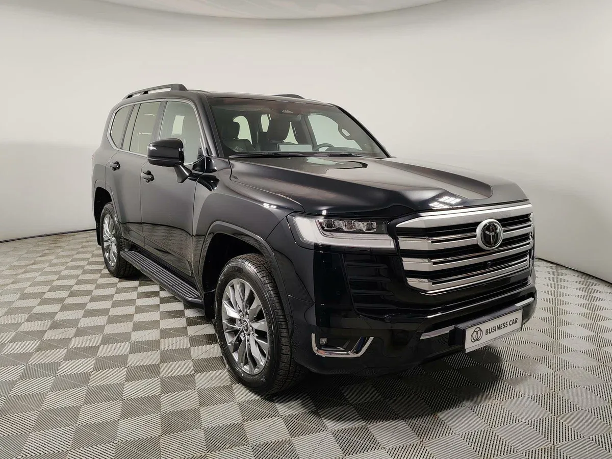 Toyota Land Cruiser 300 VXR 3.3D, 2026